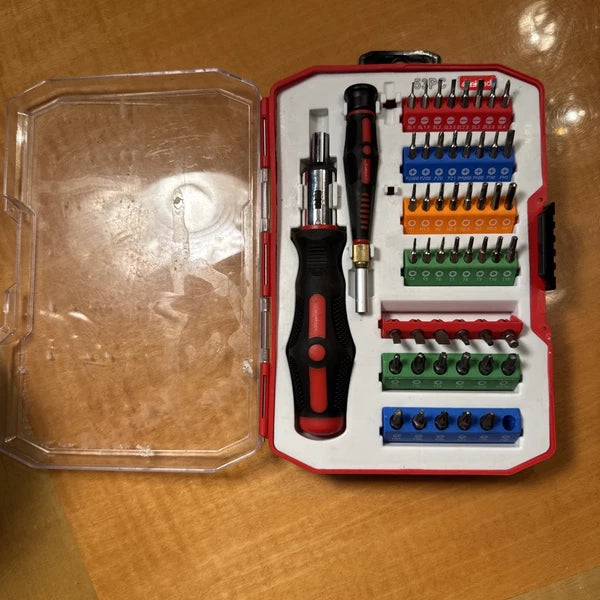 INLAND TOOL SET 53 PC Multi-Function Screwdriver With Standard Size Bits