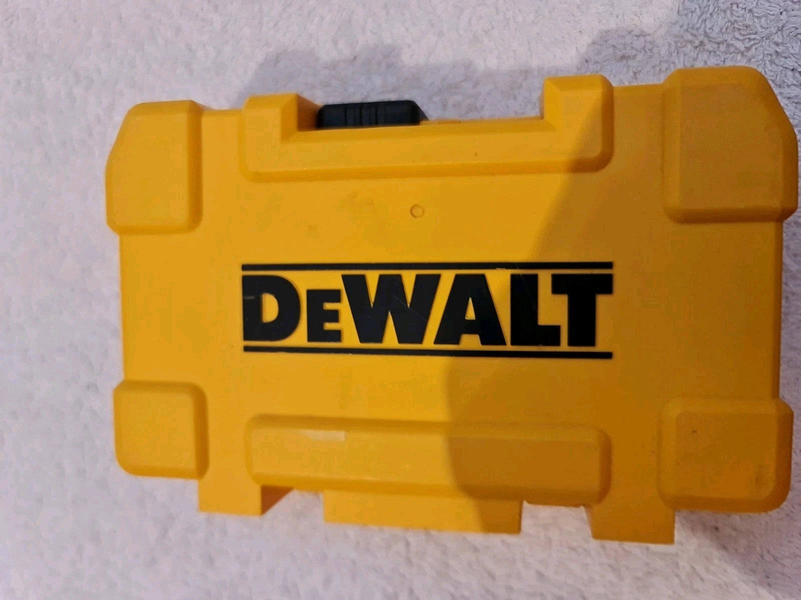 Wera and Dewalt bit set, Wera BC 30 Metal 1 and Dewalt see pictures -
